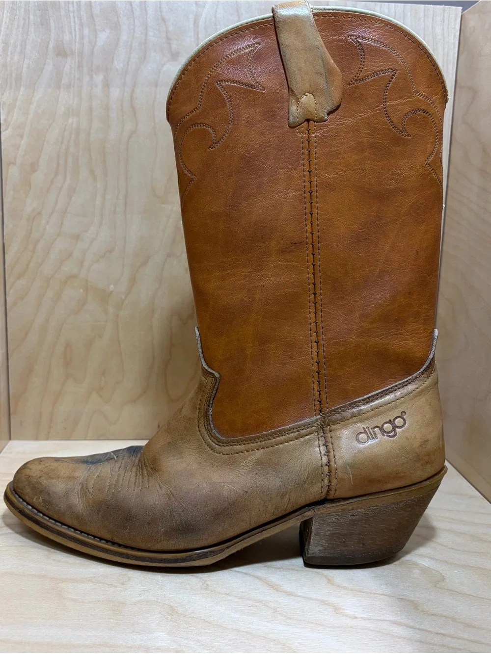 Vintage Men's Dingo Boots Size 10.5 D Tan Color